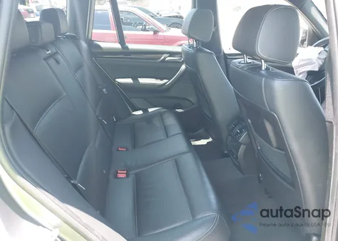 2016 BMW X3 xDrive28I z USA, uszkodzony, nr VIN 5UXWX9C59G0D64933